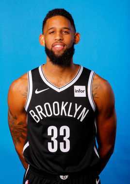 阿伦·克拉布(Allen Crabbe)